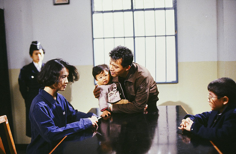 Nghĩa bất dung tình (1989) – bộ phim kinh điển về đề tài tình anh em ruột thịt